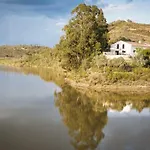 ゲストハウス Large Lakeside Near Silves - Figs On The Funcho