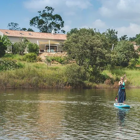 Large Lakeside Near Silves - Figs On The Funcho ゲストハウス Pedreiras (Algarve)