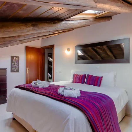 Large Lakeside Near Silves - Figs On The Funcho